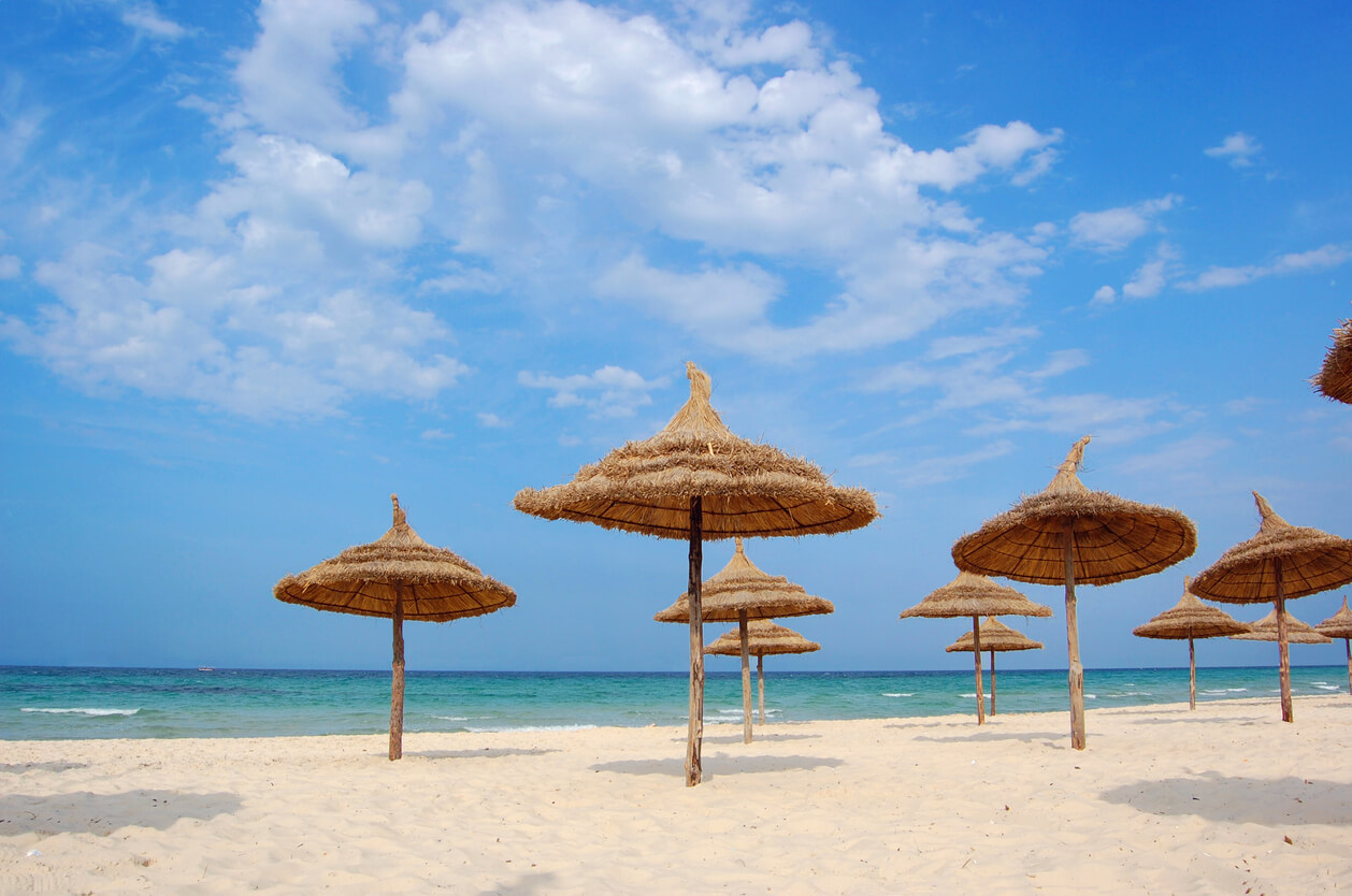 Les Meilleurs Endroits Côtiers pour Passer des Vacances en Tunisie