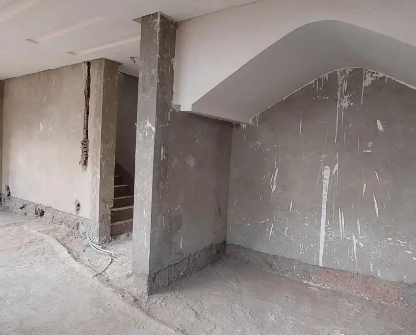 Vente de maison inachevée à la cité el wafa elmrezga