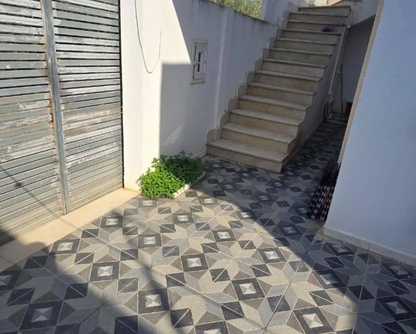 Maison indépendante près de la mer à vendre
