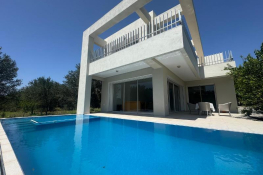 Villa auralie(réf: l3240)