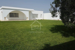 Belle villa toute neuve avec un grand jardin à vendre 51355351