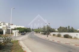 Terrain clôturé de 348 m² à vendre à la zone touristique 51355351