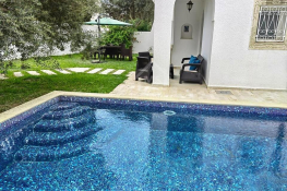 Location estivale: villa s+3 avec piscine à louer à hammamet nord 51355351