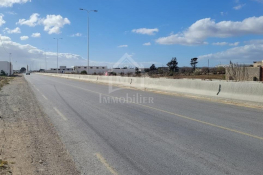 Terrain pieds dans l'eau de 3333 m² à korba à vendre