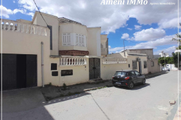 A vendre villa style américain à el mourouj 3.