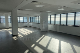 Open space de 492m² au lac3