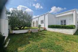 Villa avec jardin et piscine à vendre à hammamet sud51355351