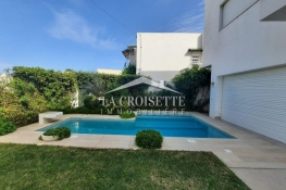 Villa s+5 avec piscine à la marsa mvl0922