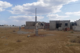 Deux lots de terrain jumelés et clôturés de 527 m² à vendre 51355351
