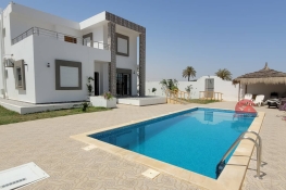 Grande villa avec piscine  à djerba - réf l762