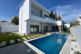 Villa s+4 toute neuve avec piscine à hammamet à vendre 51355351