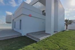 Villa neuve à la zone touristique mezraya za - réf v640