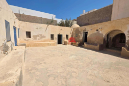 Houch djerbien à vendre à houmt souk djerba zu - réf h721