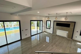 Villa s+4 toute neuve avec jardin et piscine à hammamet sud 51355351