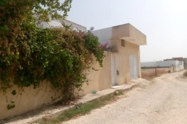 Villa S+4 à vendre – Raoued Plage ,  256m2