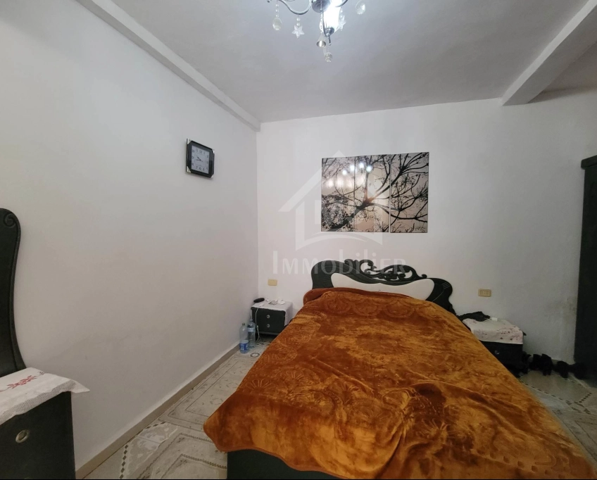 Maison s+3 avec titre bleu à vendre à korba 51355351