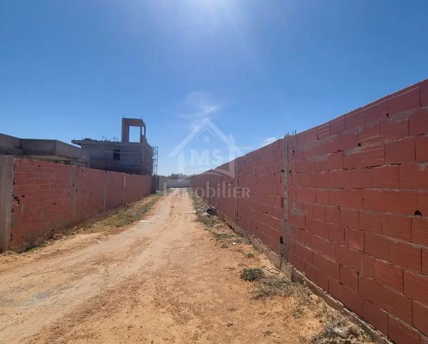 Terrain de 800 m² à vendre à hammamet sud 51355351