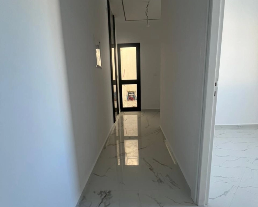 Villa avec piscine près de la mer