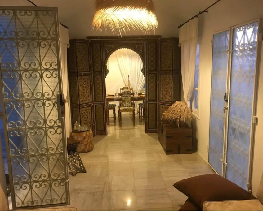Maison arabesque s+2 meublée à vendre à hammamet centre ville 51355351