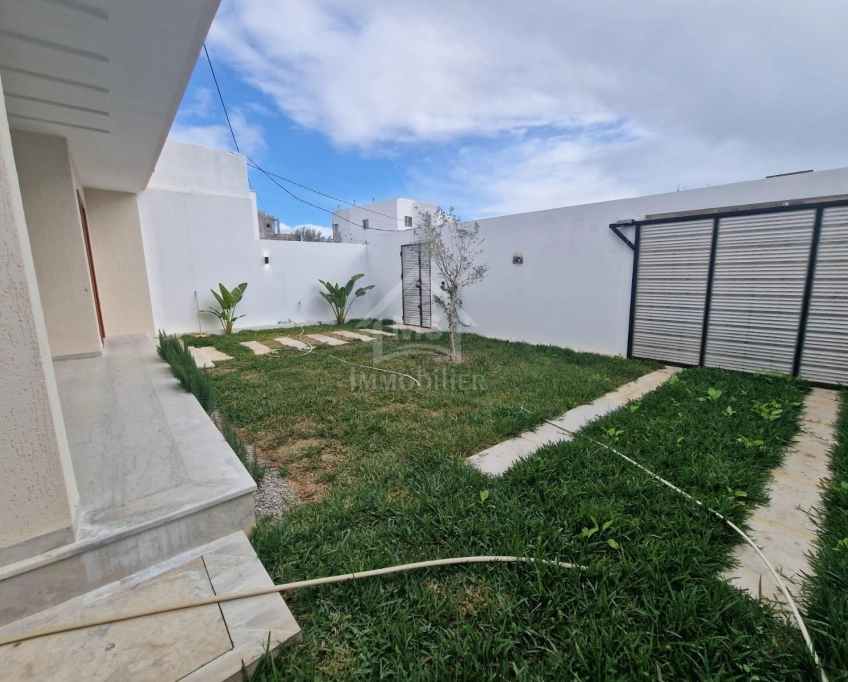 Villa s+3 toute neuve à manaret hammamet à vendre 51355351