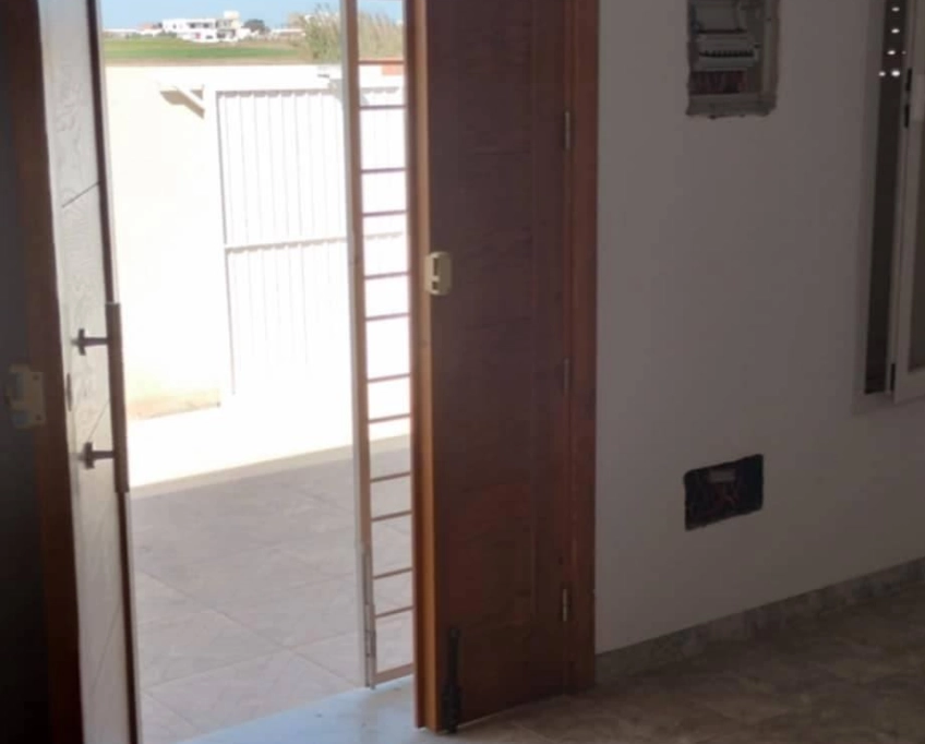 Maison indépendante première main près de la mer à vendre