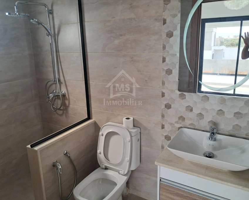 Villa toute neuve s+3 avec piscine à hammamet sud à vendre 51355351