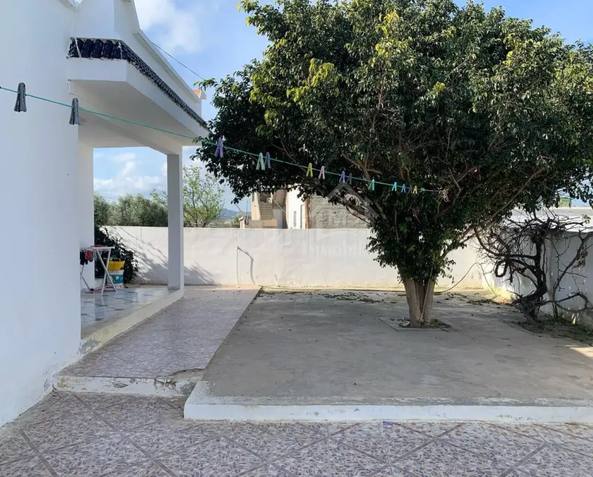 Belle maison s+2 avec jardin à hammamet sud à vendre 51355351