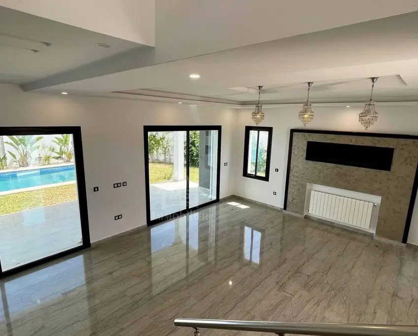 Villa s+4 toute neuve avec jardin et piscine à hammamet sud 51355351