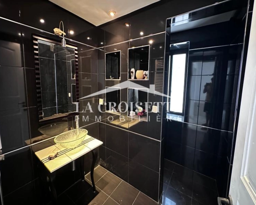 Villa s4 avec piscine à la soukra mvl0057