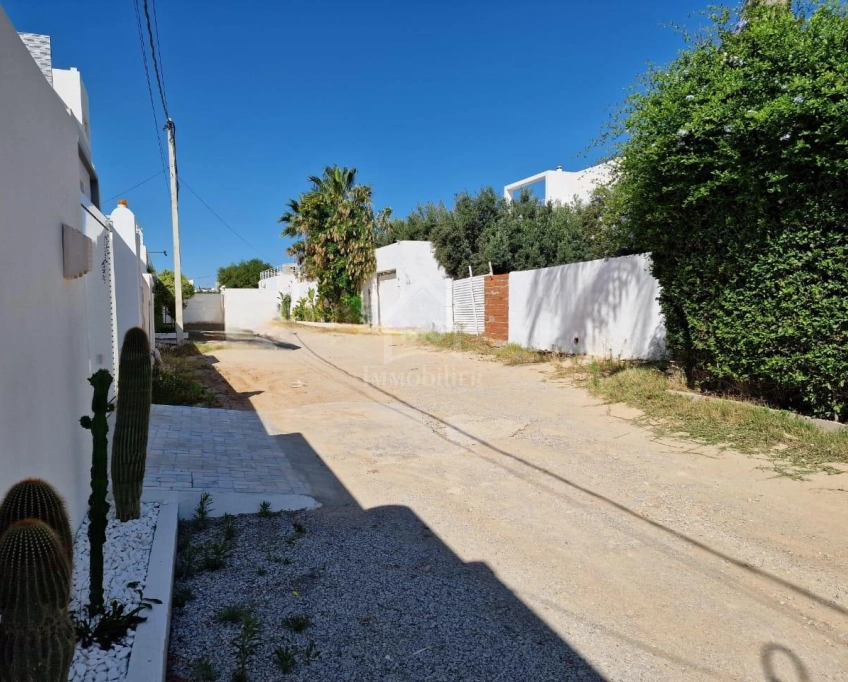 Terrain constructible de 520 m² à mrezga à vendre 51355351