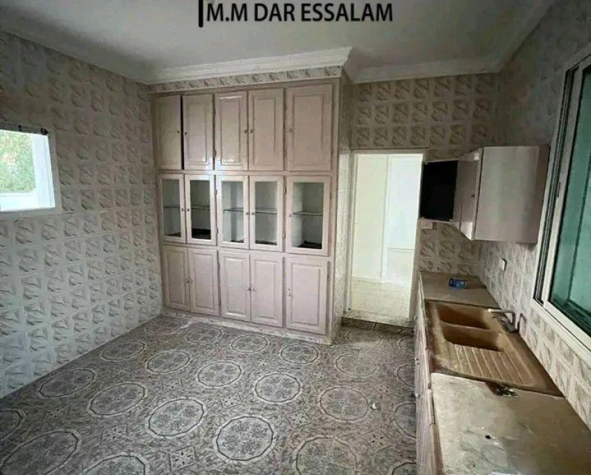 Maison indépendante près de la route principal