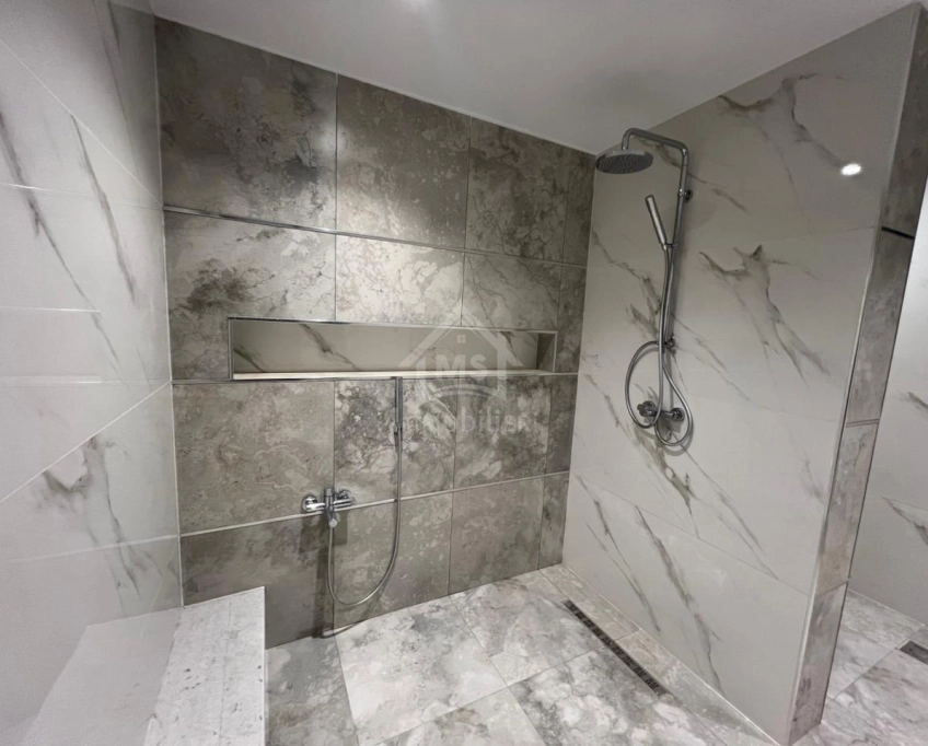 Villa s+3 toute neuve à manaret hammamet à vendre 51355351