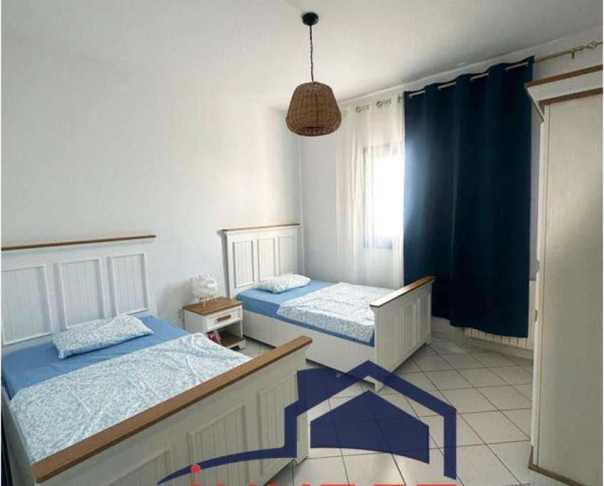 Duplex s+3 meublé avec jardin et terrasse au golden tulip