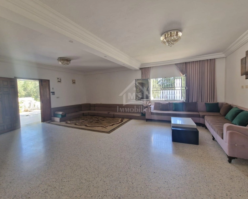 Spacieuse maison s+2 à hammamet sud à vendre 51355351