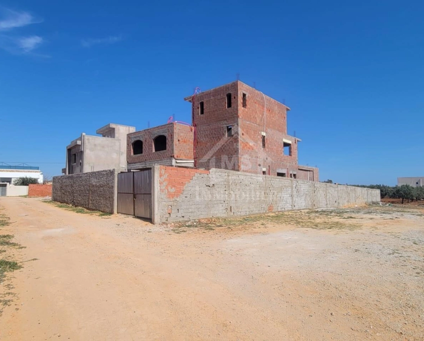 Terrain de 773 m² à hammamet sud à vendre à 150 md 51355351