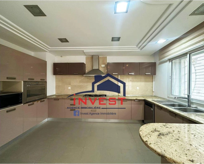 Villa avec piscine à gammarth