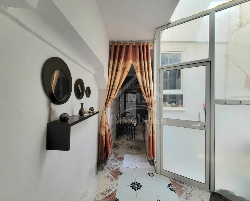 Maison s+3 avec titre bleu à vendre à korba 51355351