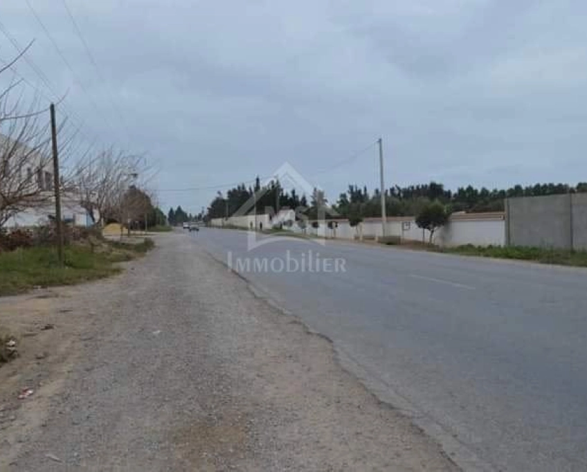 Terrain de 716 m² à vendre à hammamet sud 51355351