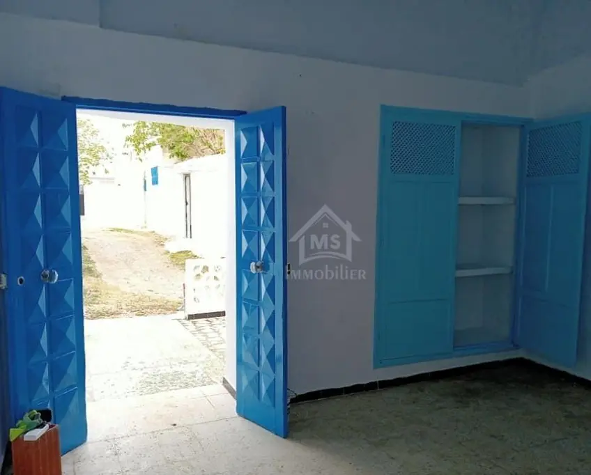 Une maison arabe avec garage à vendre à hammamet 51355351