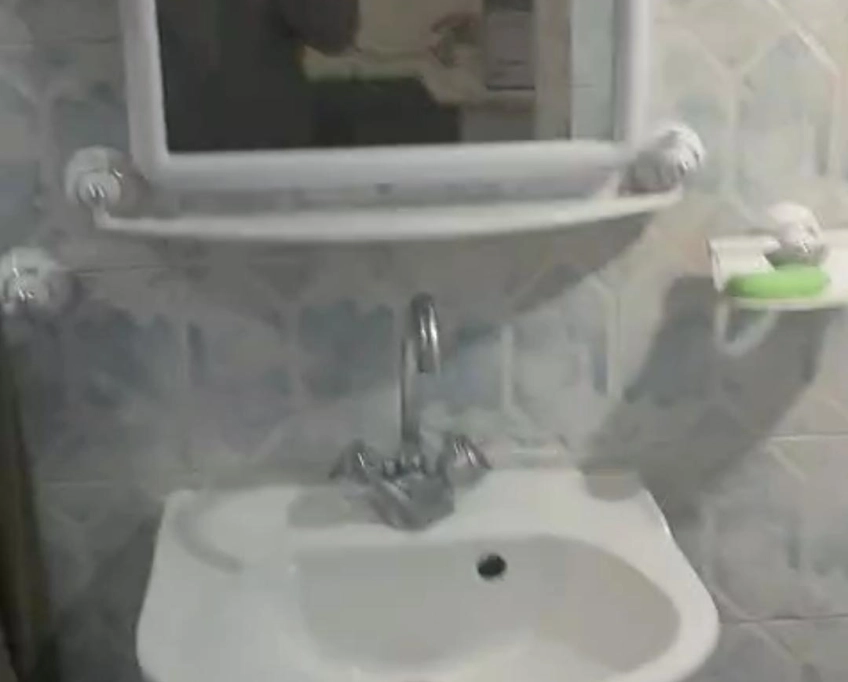 Commerce avec maison