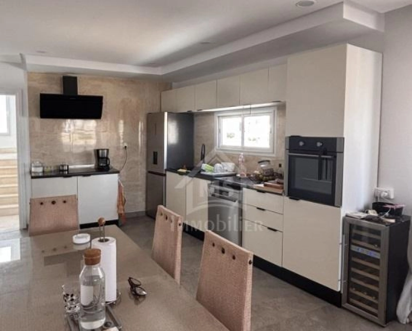 Duplex avec vue de mer à hammamet nord à vendre 51355351