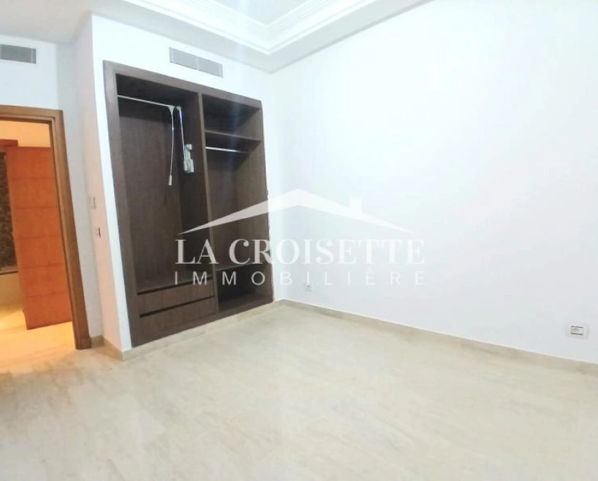 Appartement s3 aux berges du lac2 mal2010