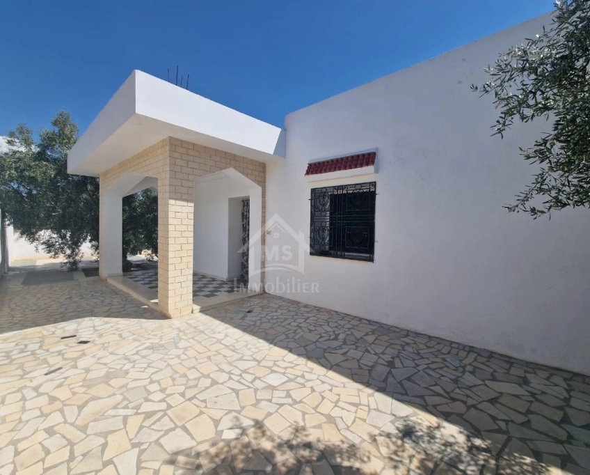 Spacieuse maison s+2 à hammamet sud à vendre 51355351
