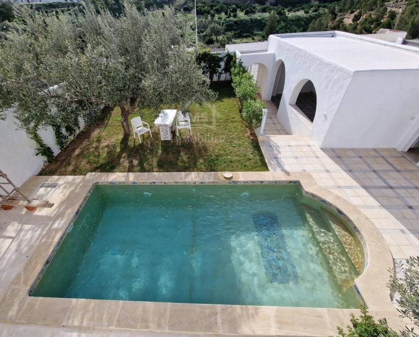 Une villa toute neuve avec piscine à hammamet nord à vendre 51355351