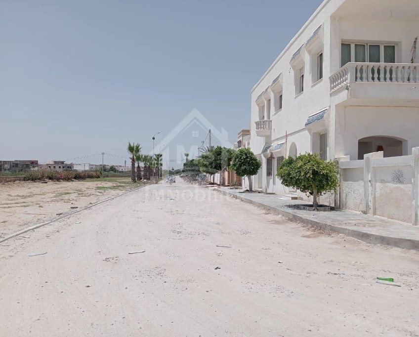 Un lot de terrain de 870 m² à vendre à korba 51355351