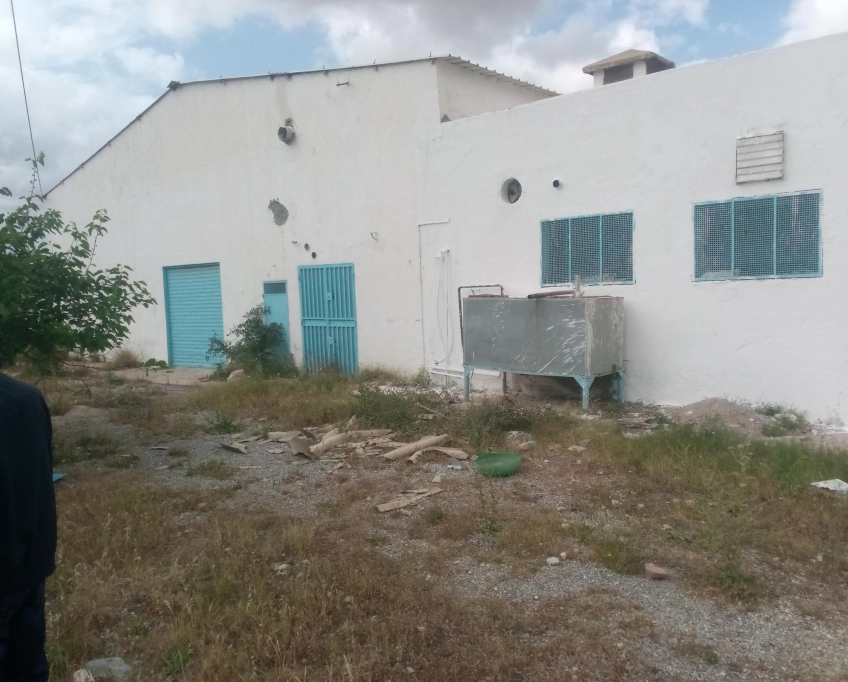 Usine à grombalia+terrain