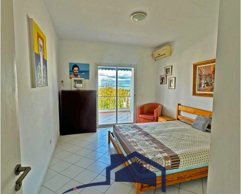 Duplex s+3 avec vue sur mer à gammarth supérieur