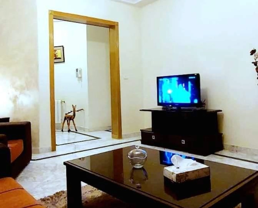 Excellent apt s1 meublé ennasr2 pour étranger