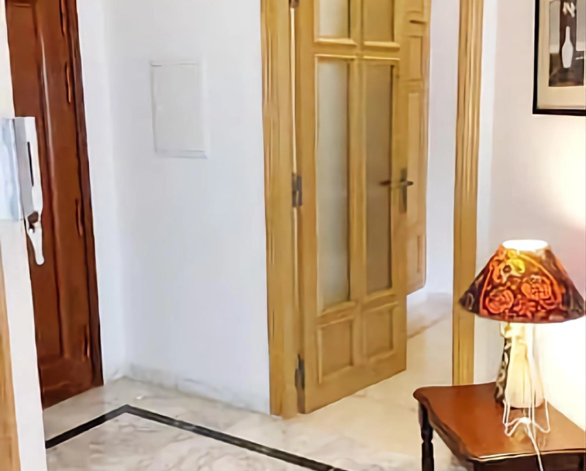 S2 meublé ennasr2 excellent pour étranger à l'année