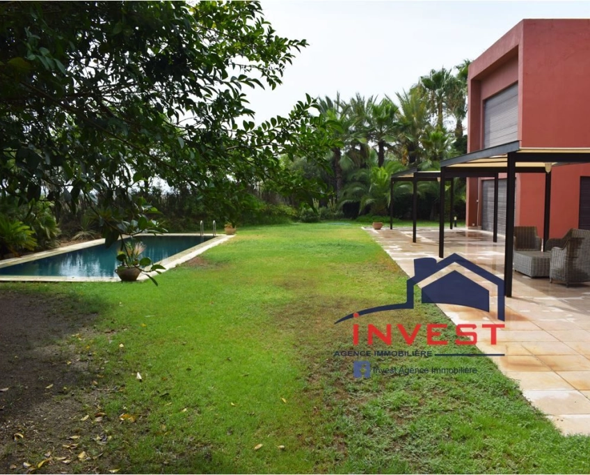 Magnifique villa meublée avec vue panoramique sur le golf de gammarth